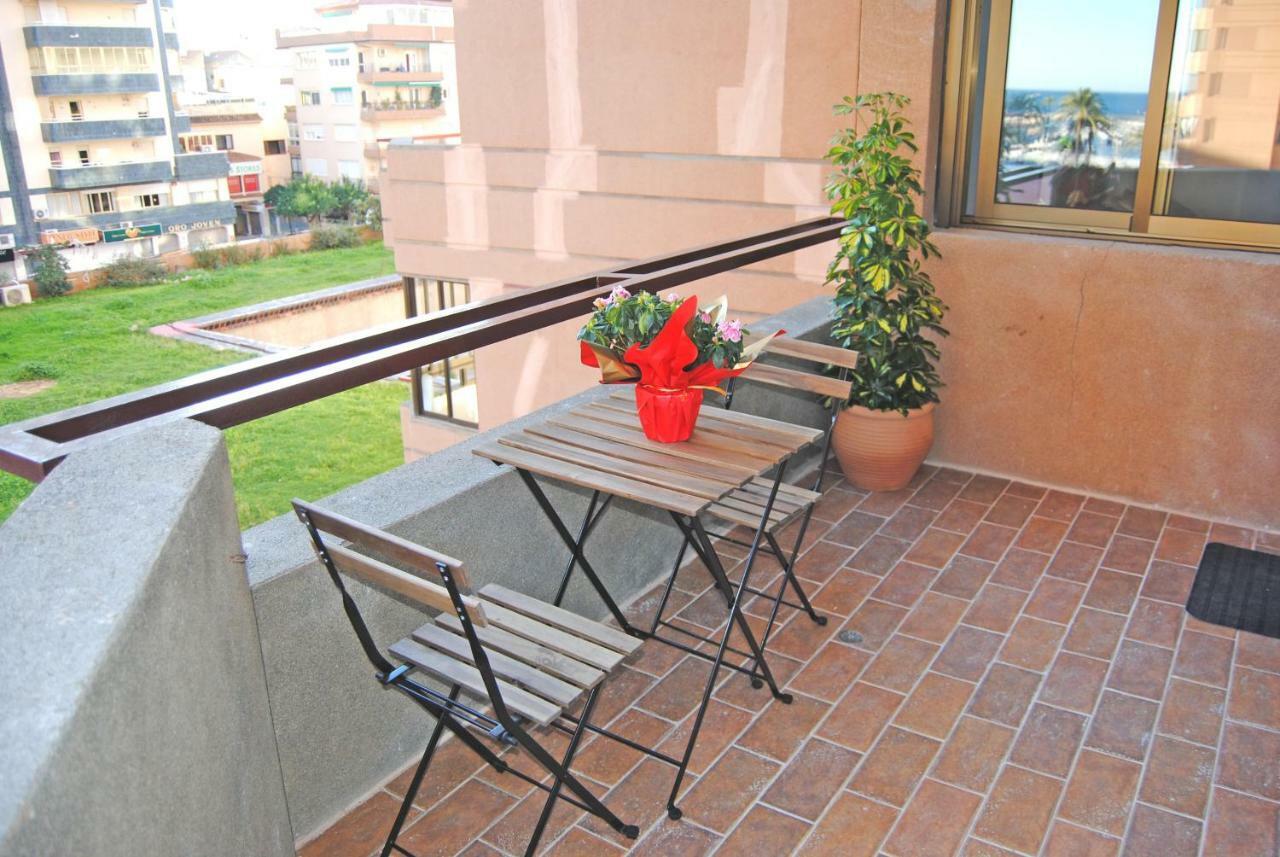 Recently Refurbished Apartment With Sea Views. Fuengirola Exteriör bild