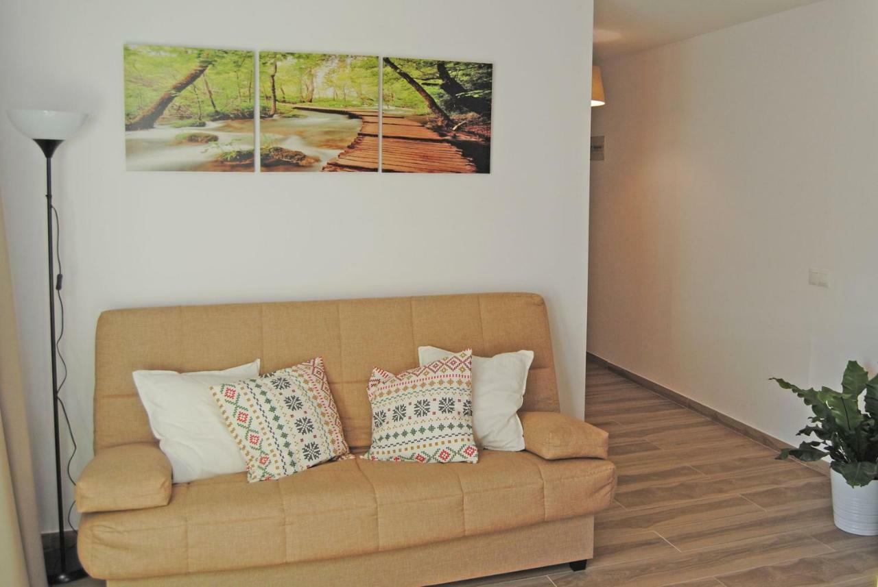 Recently Refurbished Apartment With Sea Views. Fuengirola Exteriör bild