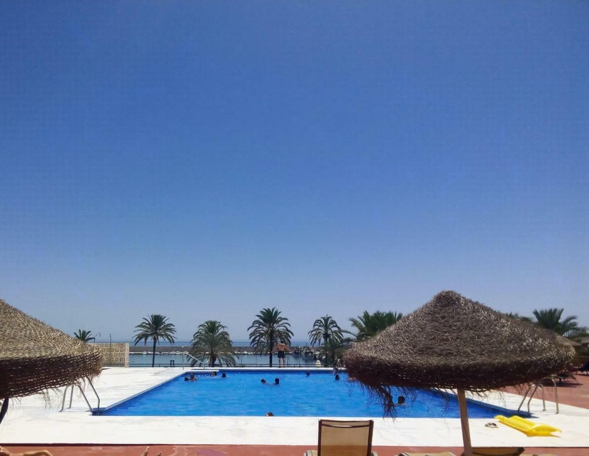 Recently Refurbished Apartment With Sea Views. Fuengirola Exteriör bild